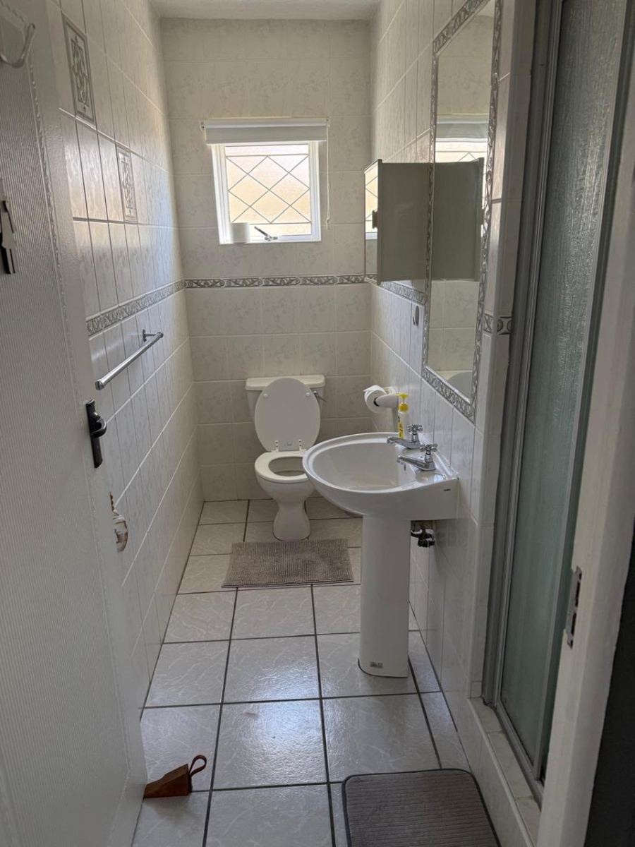 2 Bedroom Property for Sale in Hartenbos Heuwels Western Cape